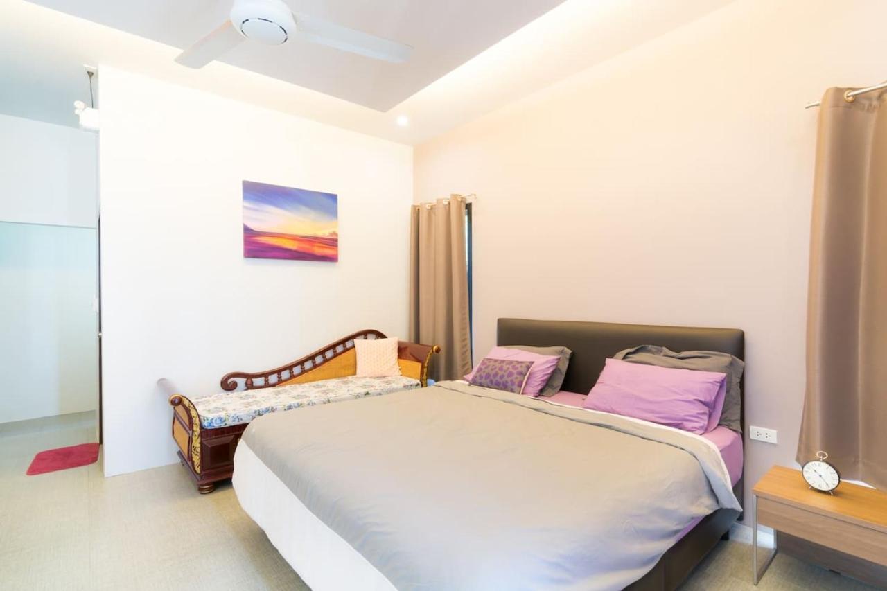 Koh Sirey Beachfront Pool Villa プーケット エクステリア 写真