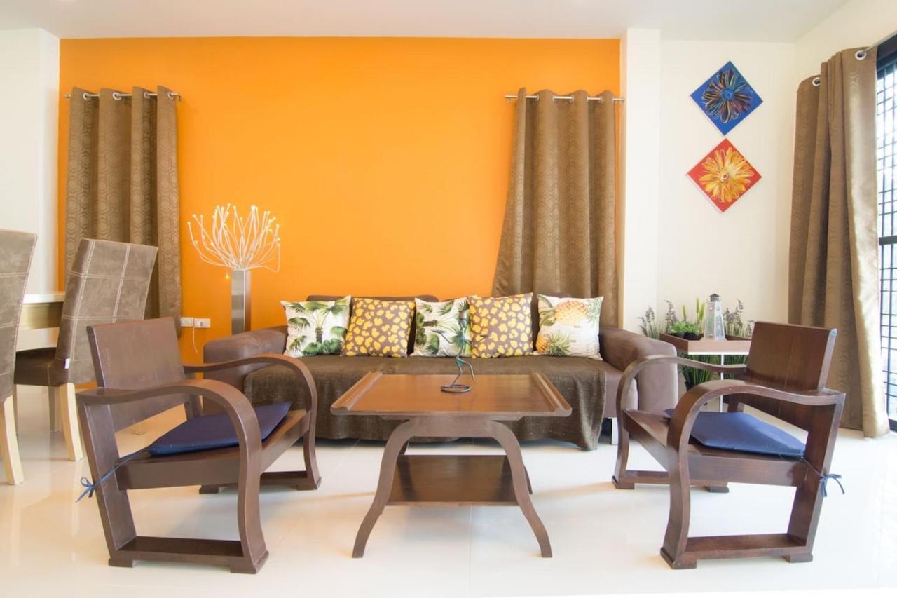 Koh Sirey Beachfront Pool Villa プーケット エクステリア 写真