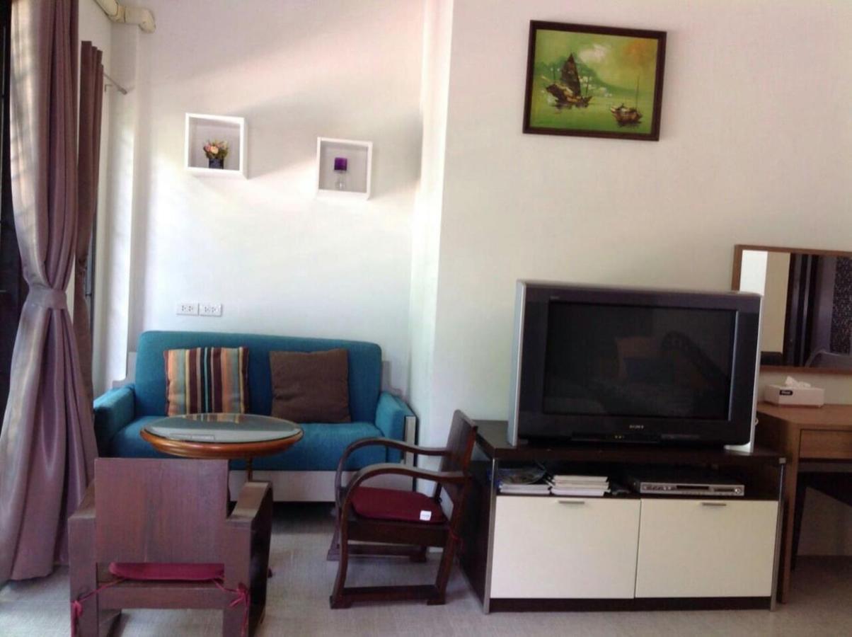 Koh Sirey Beachfront Pool Villa プーケット エクステリア 写真